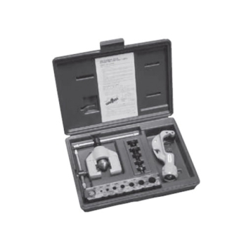 Aeroquip&reg; by Danfoss  T-135